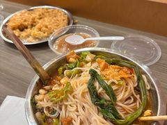 -柳州肥姨妈大骨螺蛳粉(万达中心店)