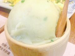-云海肴·汽锅鸡·云南代表菜(天山百盛优客店)