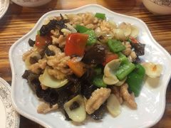 -小锅巴纳西餐厅
