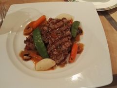 -ResTaurAnt S'ZWILLING Stuebel