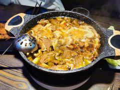 -鼎牛牛炖锅·烤串(温泉路店)