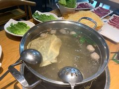 牛骨清汤锅-海银海记潮汕特色牛肉火锅(长兴店)