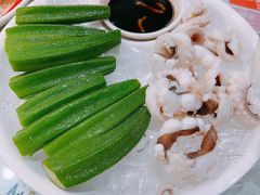 墨鱼仔冰镇秋葵-星發茶餐厅(小梅大街店)