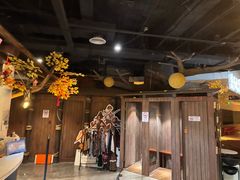 -暴风岛沉浸式体验馆(百联世纪店)