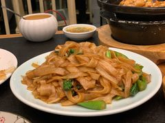 沙茶牛肉炒粿条-潮堂 · 潮州菜(国贸商城店)