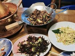 -雀舞云南菜(天津天河城购物中心店)