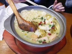 -周鱼小馆石锅酸菜鱼(活力汇店)