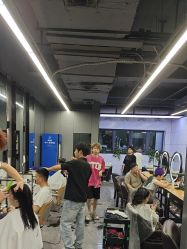 -藤野造型烫发染发