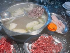 -牛一煲美食(江高店)