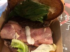-麦当劳(丽江玉河广场店)