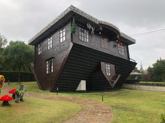 -金山农民画村-枫泾波兰倒置屋