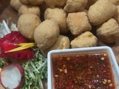 -老滇山寨•云南特色菜•地方菜•民族风情歌舞表演(金碧店)