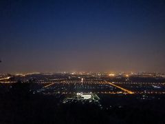 -鬼笑石后山停车场