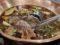 -朝伟清真铜瓢牛肉馆(三十年老·店)