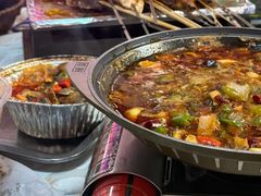 -海盗船. 龙虾烧烤. 酒馆