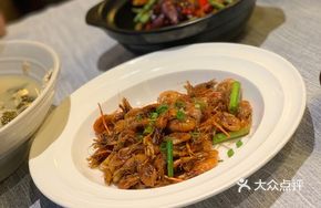 Oil-Braised Qianhu River Shrimp