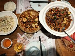 -黄泥岗·地道湖北菜(奥特莱斯店)