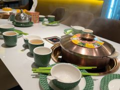 -润园四季椰子鸡火锅(卓越INTOWN店)