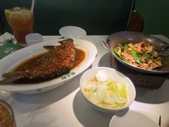-费大厨辣椒炒肉(高铁吾悦广场店)