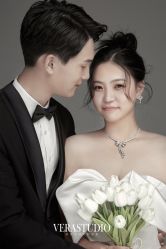 -至臻微拉婚纱摄影