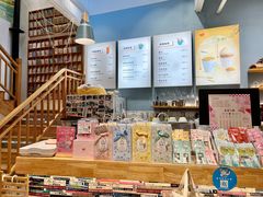 -猫的天空之城概念书店(杭州南宋御街店)