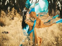 -九月鹰飞汉服摄影工作室