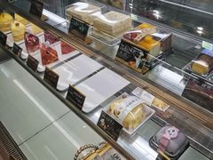面包甜点陈列柜-欧贝拉蛋糕店(东门路店)