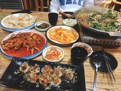 牛肉八带鱼饼土豪锅-京玉菲饭店(李村店)