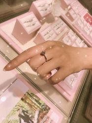 -周生生Chow Sang Sang(苏州美罗高新店)