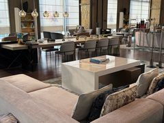 -深圳国际会展中心希尔顿酒店(前海华发冰雪世界店)