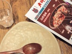 -老牌坊云南鱼豆花火锅(爱建店)