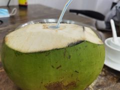 鲜椰子-力哥地道海南菜·联谊文昌鸡老店