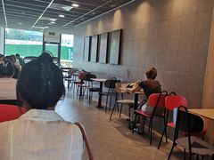 -麦当劳(成都时代奥特莱斯店)