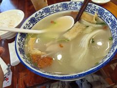 -桥香园云南过桥米线(金马碧鸡店)