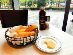-Wolfgang’s Steakhouse 沃夫冈牛排馆(上海白玉兰广场店)