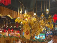 -老滇山寨•云南特色菜•地方菜•民族风情歌舞表演(金碧店)