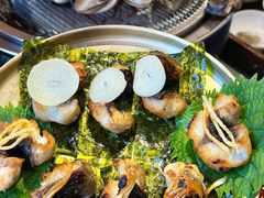 -围炉肉舍•炭烤活鳗•丹东海鲜烤肉(步行街店)