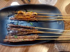 -陈员外正宗夹江烧烤(广福路店)