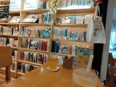-猫的天空之城概念书店(苏州平江店)