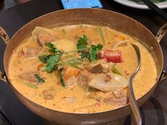 -大头虾越式风味餐厅(光明广场店)