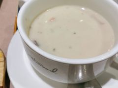奶油蘑菇浓汤-遇见西木美式餐厅(体育路店)