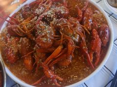 -李双猪·小龙虾·烧烤·羊肉煲(乐山店)