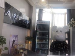 -More摩尔医美の注射线雕光电中心