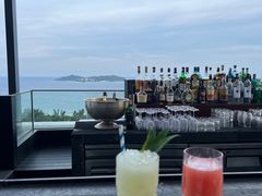 -瑰丽酒店·海吧·天际下午茶·现场DJ·天台酒吧