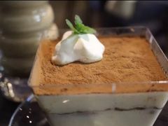 -初见咖啡(青大路店)