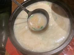 沸腾石锅饭-肉串汪(望京店)