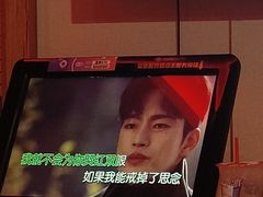 -蓝尊量贩(黄河路店)