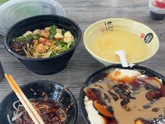 -车库美食餐厅