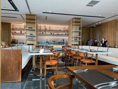 大堂-天际餐厅(广州珠江新城假日酒店)