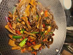 -南海底小海鲜·湘菜(鲁巷吴家湾店)